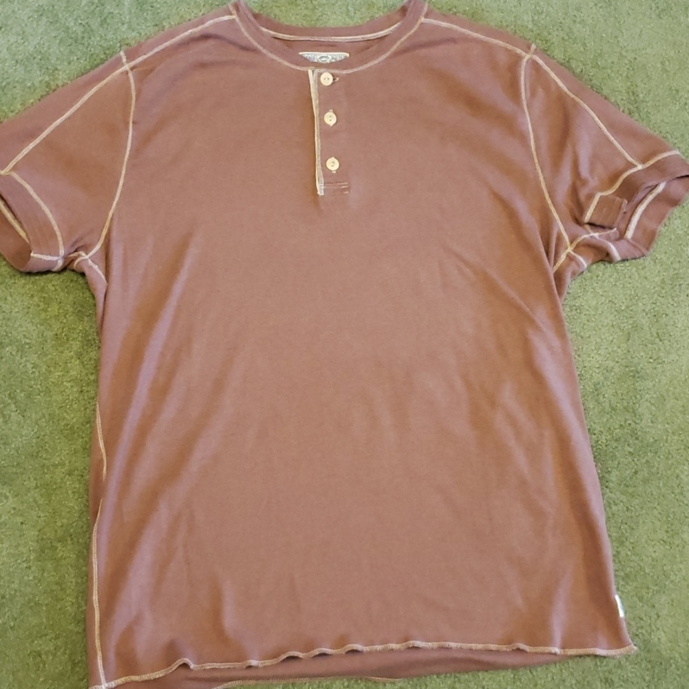 Mens short sleeve Henley color is kind of a washed